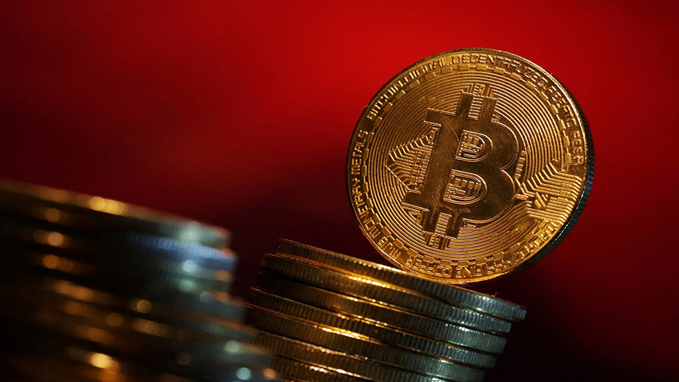 btc 3 هشدار خروج سرمایه؛ صندوقهای ETF بیت کوین ۹۴ میلیون دلار از دست دادند